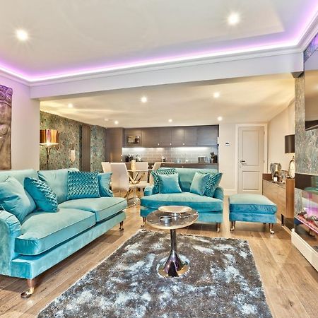 The Mews Boutique Deluxe Apartments, Sleep 2-6 People , Central Location, Free Parking Windermere Exterior foto